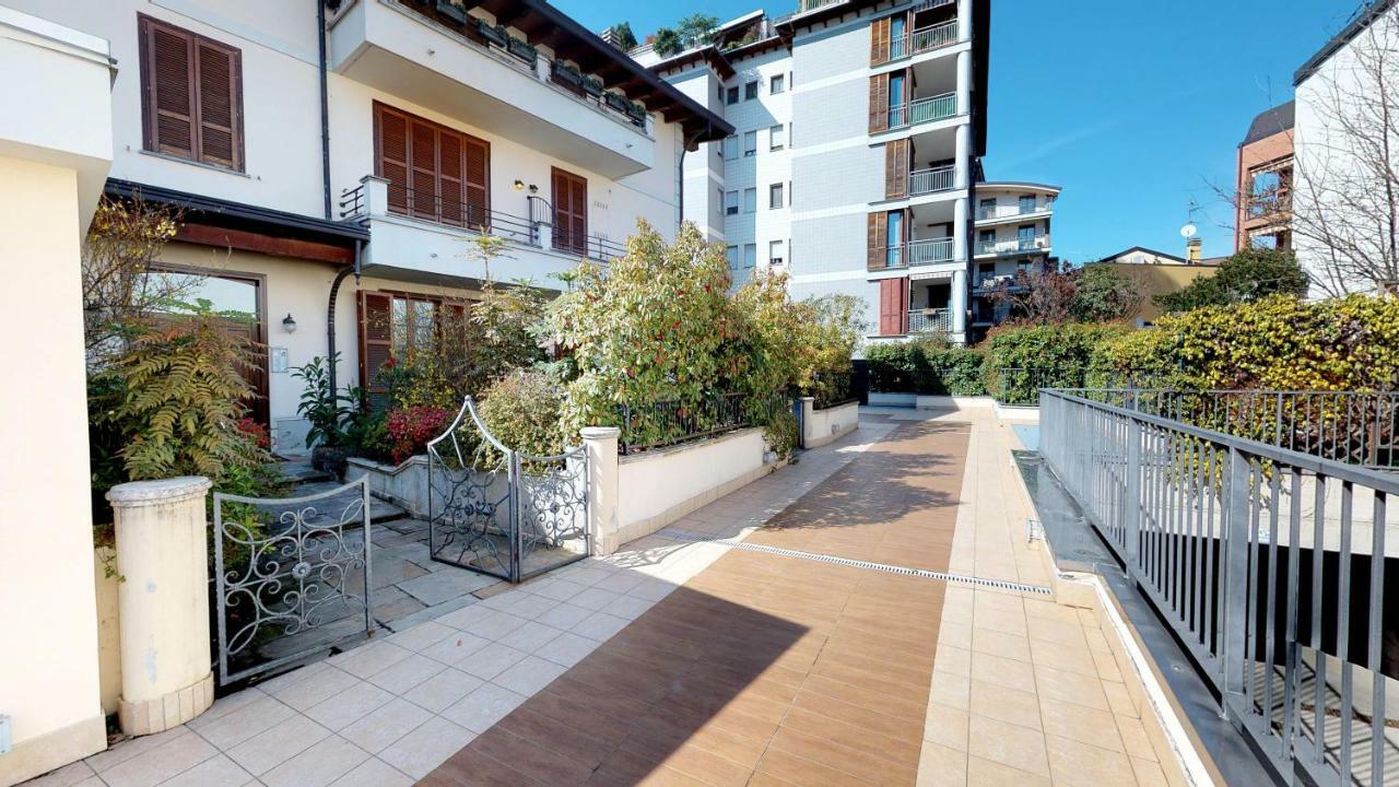 Apartment With Private Garden Near San Siro Stadium Мілан Екстер'єр фото